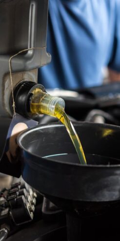 cada cuánto cambiar el aceite del coche